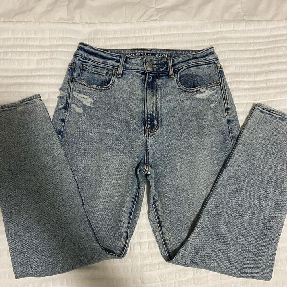 AEO mom Jean